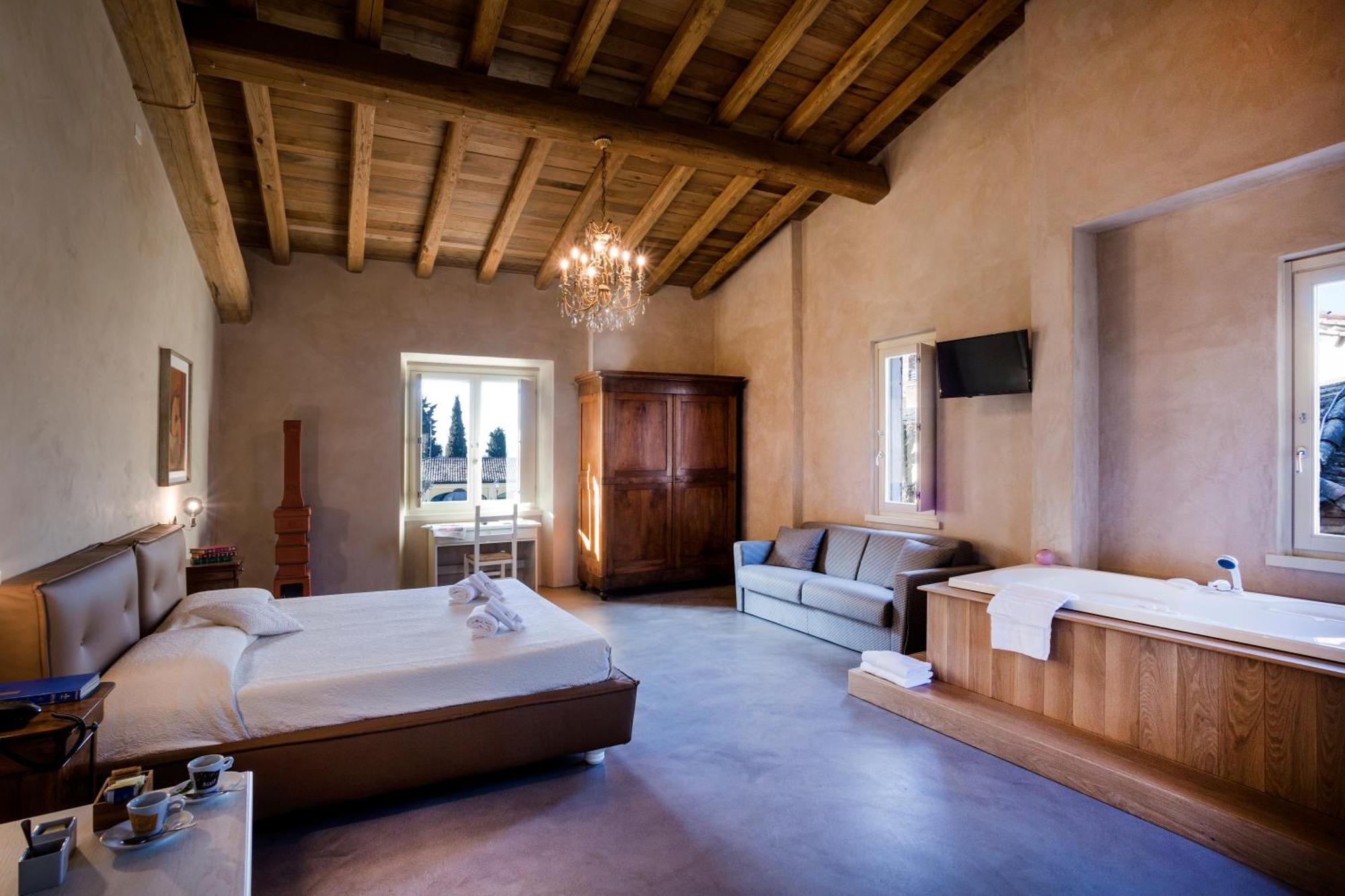 פאדנג'ה סול גארדה Agriturismo Pratello מראה חיצוני תמונה